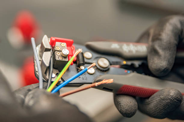 Best Industrial Electrical Services  in Sisters, OR