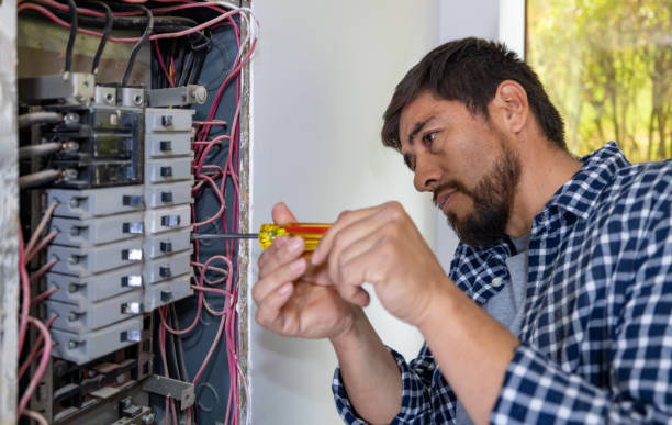 Best Ceiling Fan Installation Electrician  in Sisters, OR